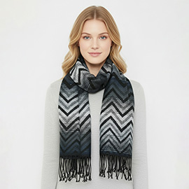 Chevron Pattern Fringe Scarf