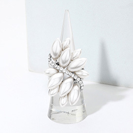 Pearl Cluster Stretch Ring