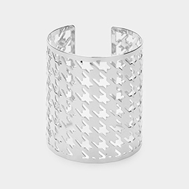 Houndstooth Cutout Metal Cuff Bracelet