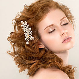 Round Stone Accented Rhinesone Paved Flower Pointed Hair Comb