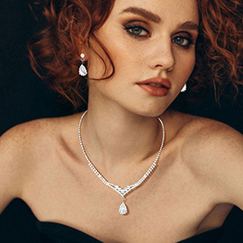 Teardrop Stone Pointed Rhinestone Paved Necklace