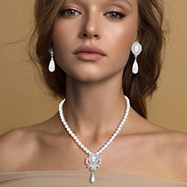 Pearl Teardrop Dangle Pendant Necklace