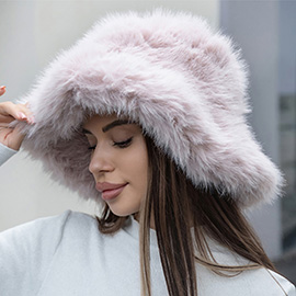 Wide Brim Faux Fur Winter Bucket Hat
