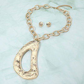 Bold Textured Abstract Organic Shape Pendant Chunky Chain Statement Necklace