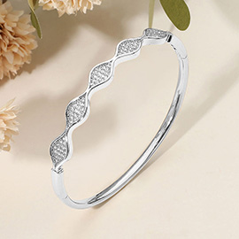 SECRET BOX_Stainless Steel Rhinestone Pave Wavy Hinged Bangle Bracelet