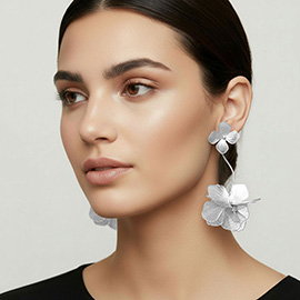 Sculpted Cutout Bloom Drop Statement Earrings