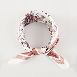 Chinoiserie Butterfly Floral Pattern Printed Square Silky Satin Bandana Scarf